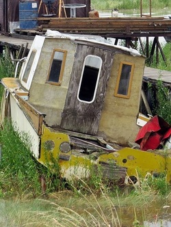 Picture of decaying boat at Broadness Salt Marsh, Swanscombe in Kent