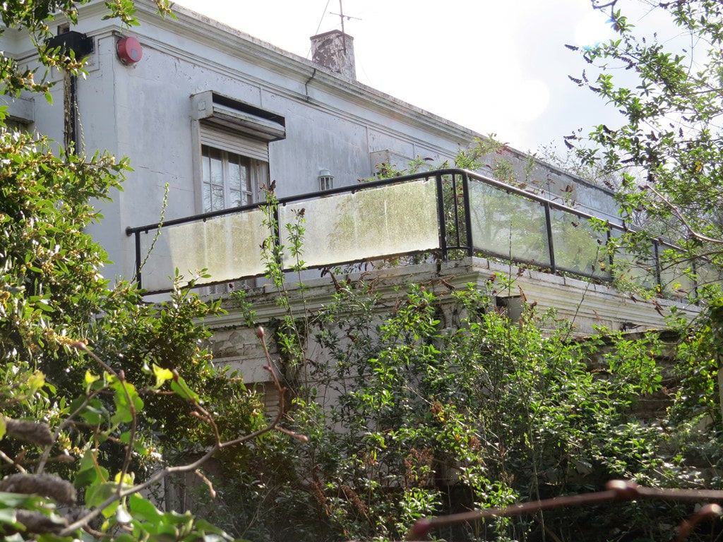 Abandoned derelict mansion in St Johns Wood, North London 