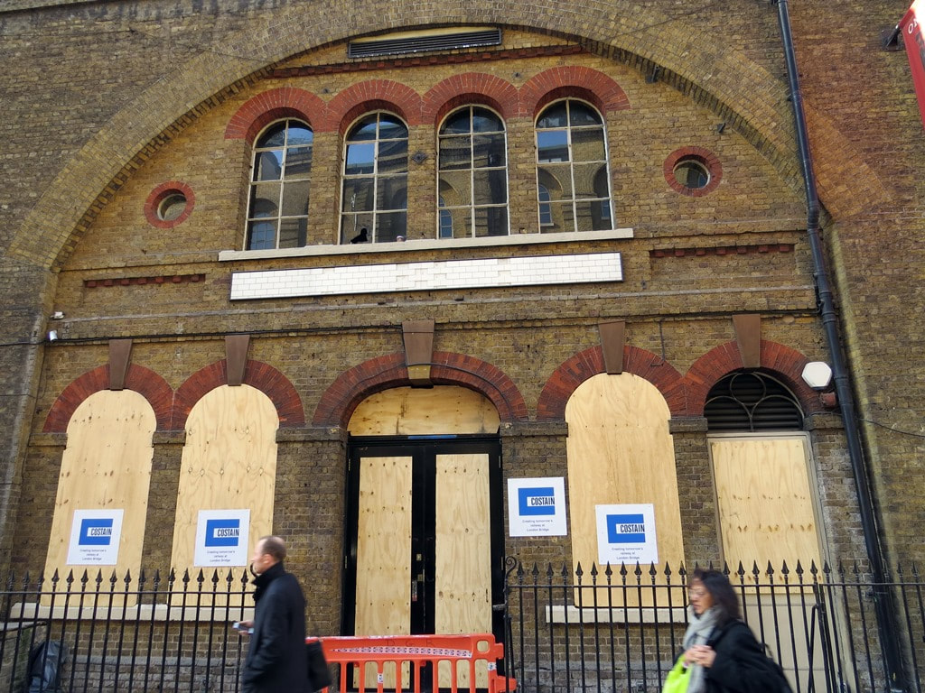 London Bridge Station, boarded up Tooley Street brick arches before redevelopment 