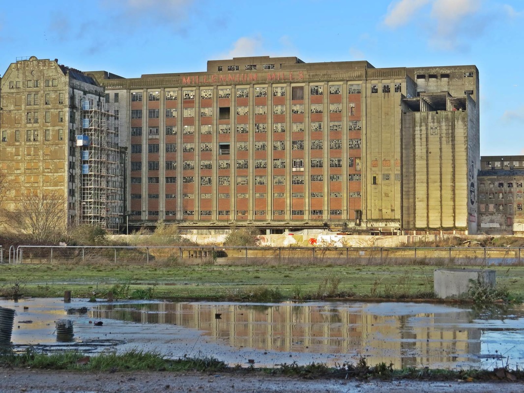 derelict London Millenium Mills in Silvertown, E16