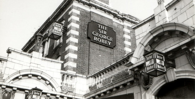 Sir George Robey (previously The Clarence) in Finsbury park, N4 pictured in 1988 by Paul Talling