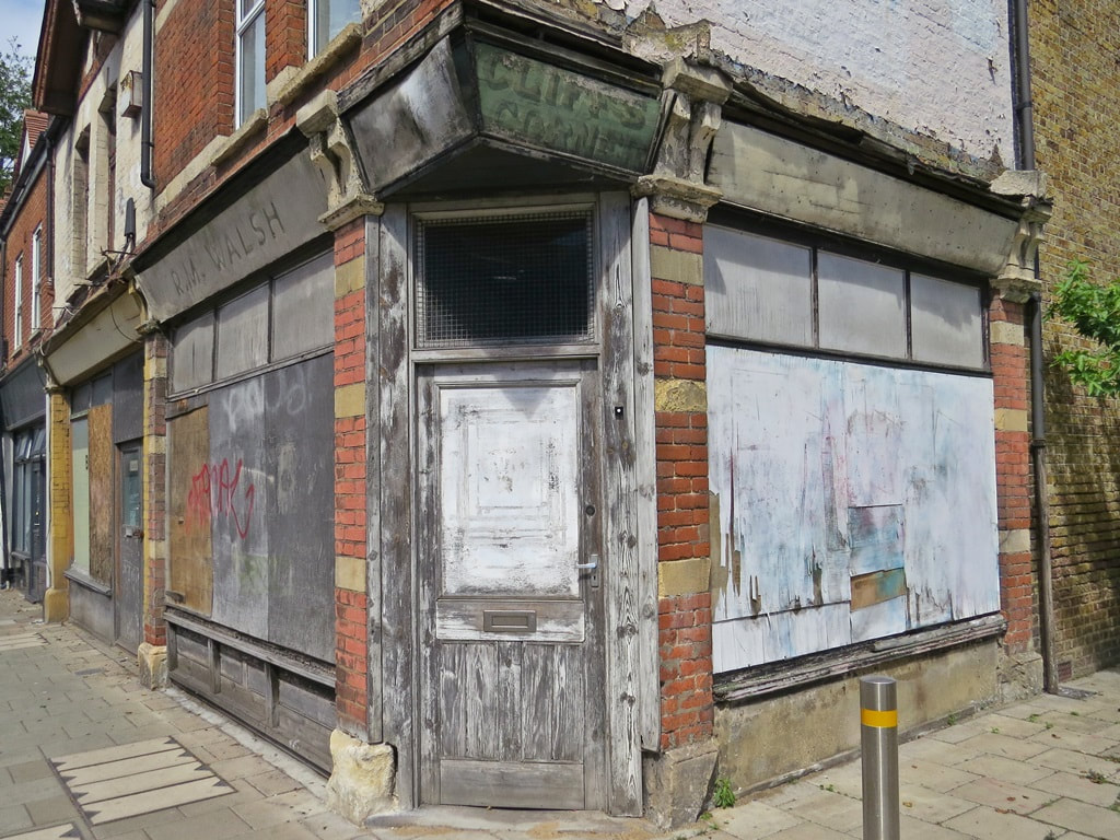 Picture derelict Cliff's Corner shop, R M Walsh. Merton High Street, Wimbledon. SW19