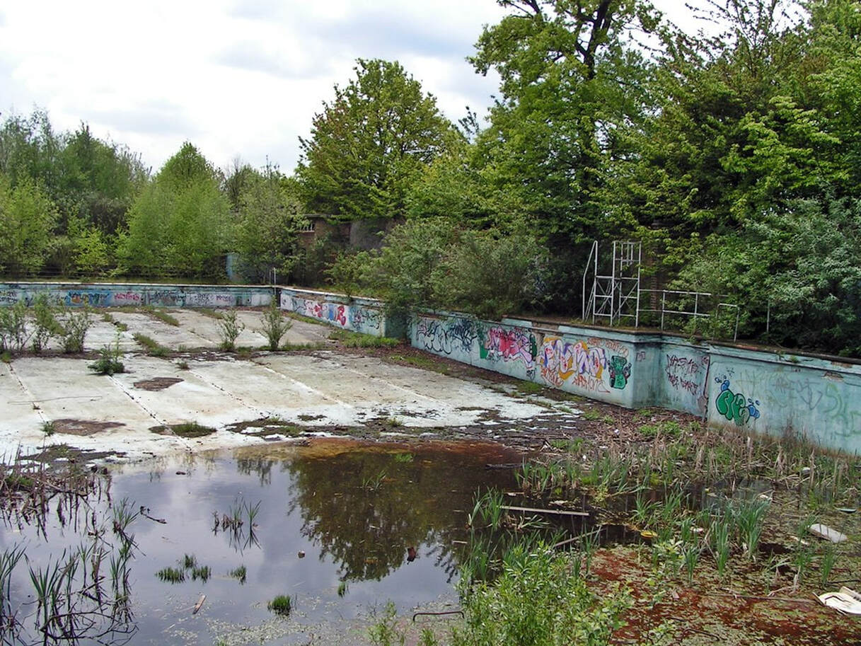 Derelict closed down Eltham Park Lido in SE London 