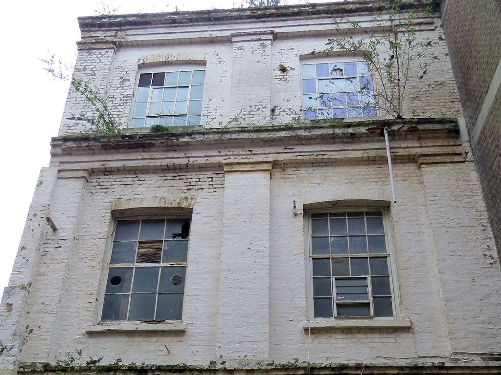 dilapidated old building in the London Borough of Greenwich soon to be restored